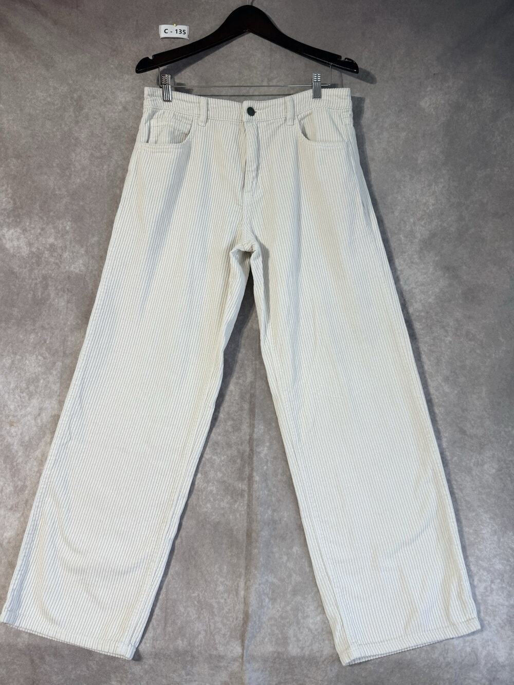 Vintage 90S Billabong Off-White Corduroy Jeans Size 30